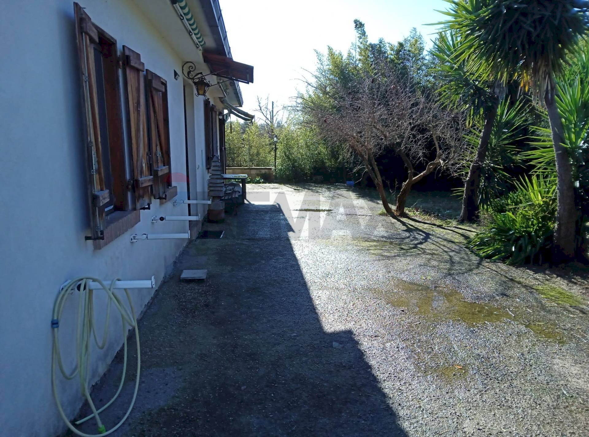 Giardino - Villa Via Portaturo
 
snc, Fondi - foto 1