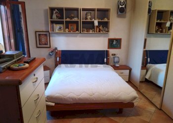 Camera / camera da letto - Villa Via Portaturo
 
snc, Fondi - foto 26