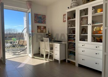 Camera / camera da letto - Casa indipendente località Tedeschi
 
127, Leini - foto 16