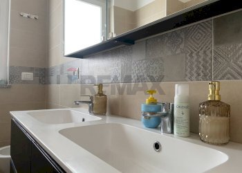 Dettagli - Casa indipendente località Tedeschi
 
127, Leini - foto 20