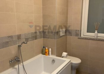 Bagno - Casa indipendente località Tedeschi
 
127, Leini - foto 21