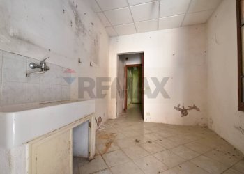 Stanza vuota - Appartamento Via Roma
 
47, Pella - foto 17