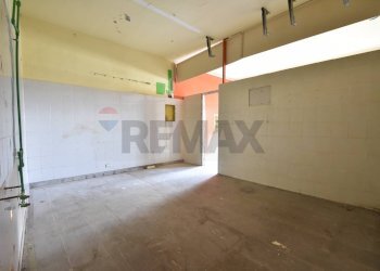 Stanza vuota - Appartamento Via Roma
 
47, Pella - foto 18