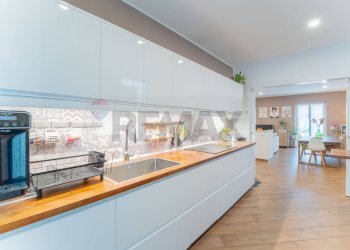 Cucina - Appartamento Via Mazzini
 
1, Meina - foto 13