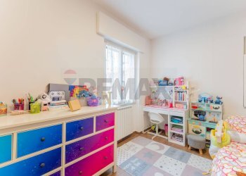 Camera / camera da letto - Appartamento Via Mazzini
 
1, Meina - foto 29