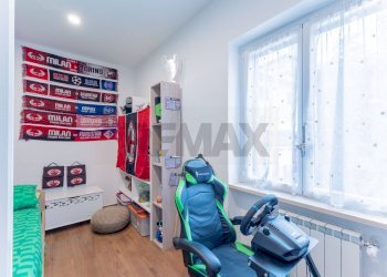 Camera / camera da letto - Appartamento Via Mazzini
 
1, Meina - foto 32