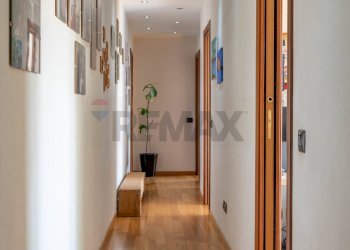 Hall / corridoio - Appartamento Via Madonna in Campagna
 
35, Gallarate - foto 23