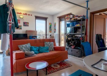 Soggiorno - Appartamento Via Madonna in Campagna
 
35, Gallarate - foto 31