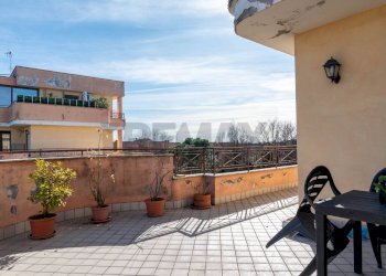 Terrazza - Appartamento Via Madonna in Campagna
 
35, Gallarate - foto 34