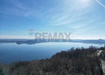 Vista dell\'acqua - Terreno edificabile Via Pore Musolischvili, Belgirate - foto 2