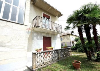 Casa all\'aperto - Casa semi indipendente Via San Francesco D'Assisi
 
8, Cairate - foto 2