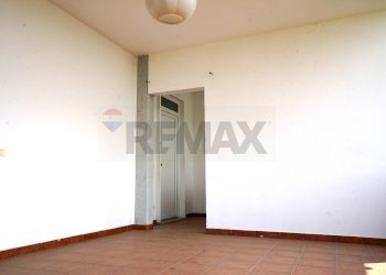 Stanza vuota - Casa semi indipendente Via San Francesco D'Assisi
 
8, Cairate - foto 6