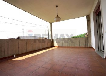 Terrazza - Casa semi indipendente Via San Francesco D'Assisi
 
8, Cairate - foto 7