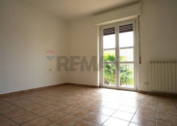 Stanza vuota - Casa semi indipendente Via San Francesco D'Assisi
 
8, Cairate - foto 14