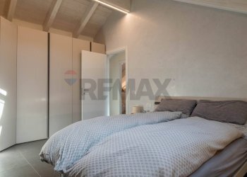 Camera / camera da letto - Casa semi indipendente Via Monte Pasubio
 
16, Oleggio Castello - foto 8