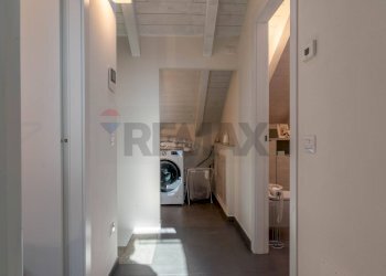 Lavanderia - Casa semi indipendente Via Monte Pasubio
 
16, Oleggio Castello - foto 15