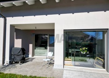 Edificio all\'aperto - Casa semi indipendente Via Monte Pasubio
 
16, Oleggio Castello - foto 31