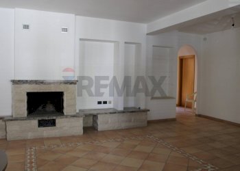 Soggiorno - Appartamento via Emilia
 
23, Ispica - foto 5