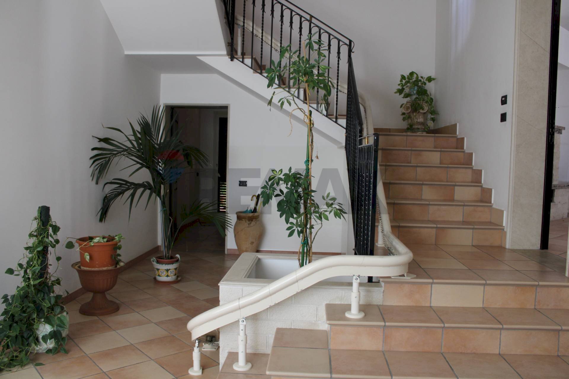 Scale - Casa indipendente via Emilia
 
23, Ispica - foto 2