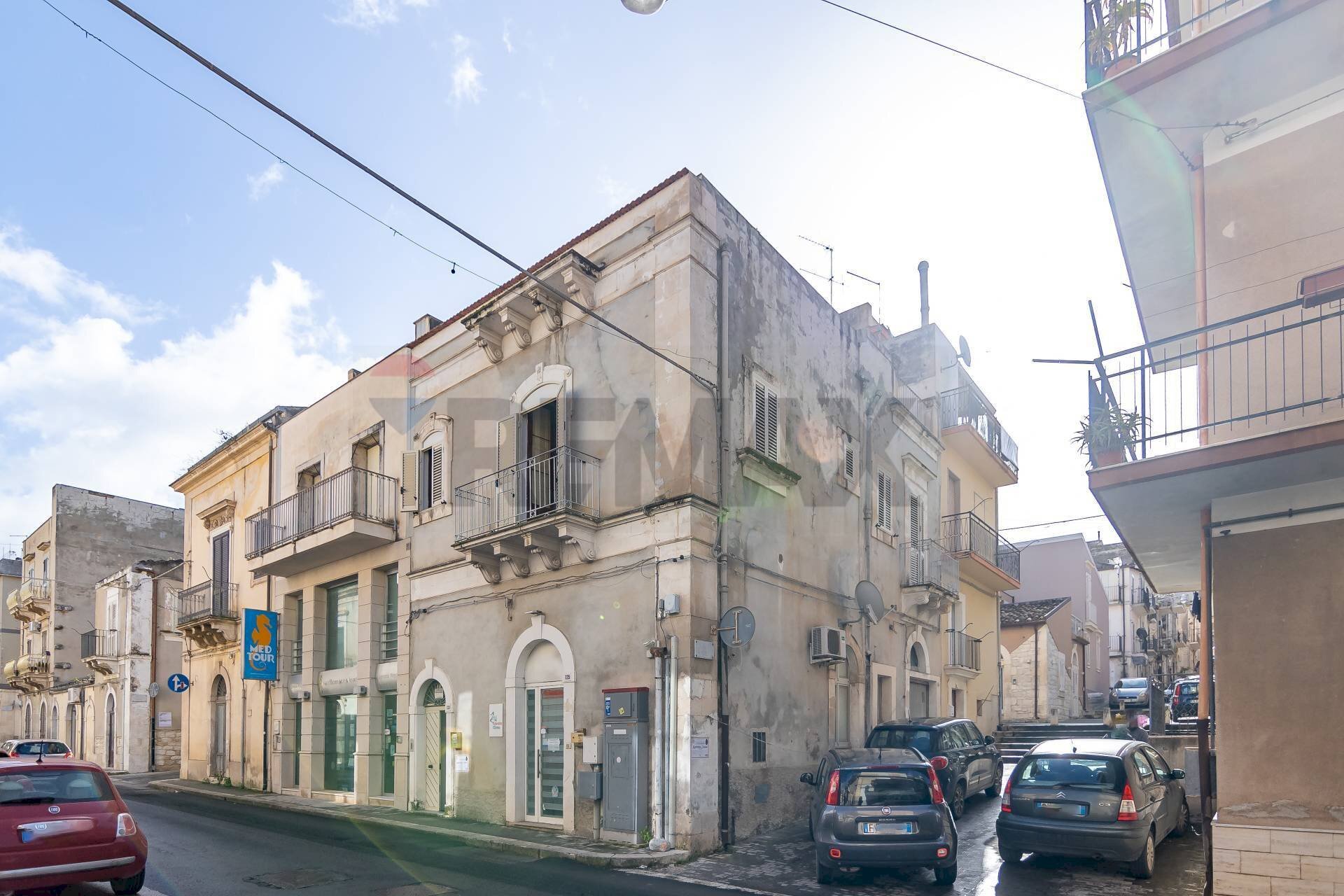 Edificio all\'aperto - Casa indipendente Corso Giuseppe Mazzini
 
133, Scicli - foto 1