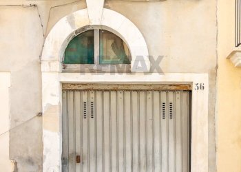 Garage - Casa indipendente Corso Giuseppe Mazzini
 
133, Scicli - foto 3