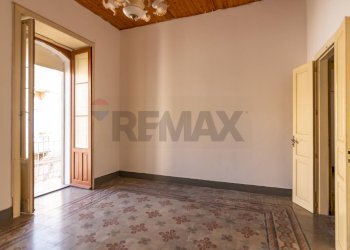 Camera da letto matrimoniale - Casa indipendente Corso Giuseppe Mazzini
 
133, Scicli - foto 9