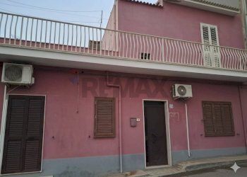 Edificio all\'aperto - Casa indipendente via  Mulinello
 
28, Santa Croce Camerina - foto 1