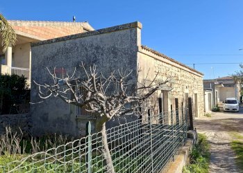 Casa all\'aperto - Villa Via Modica Ispica
 
139, Modica - foto 2