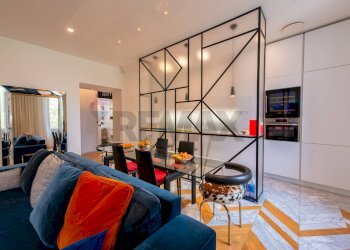 Sala da pranzo - Quadrilocale Piazza Dei Re Di Roma
 
14, Roma - foto 11