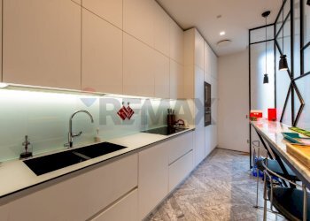 Cucina - Quadrilocale Piazza Dei Re Di Roma
 
14, Roma - foto 12