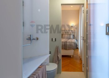 Bagno - Quadrilocale Piazza Dei Re Di Roma
 
14, Roma - foto 17