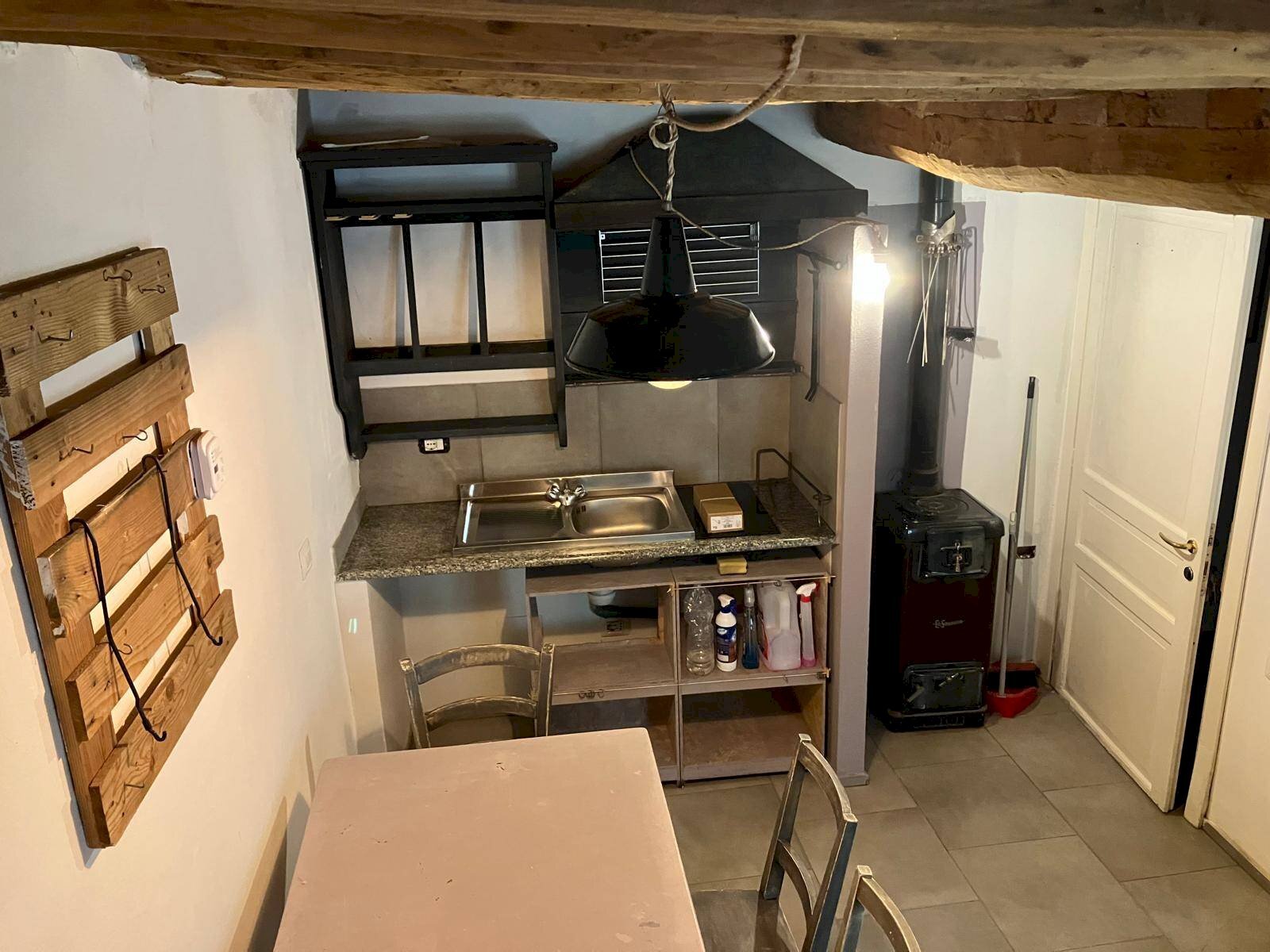 Foto 1 - Bilocale Via San Giuseppe
 
10, Buti - foto 1