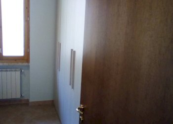 Foto 8 - Trilocale Via dante Alighieri
 
6, Abetone Cutigliano - foto 8