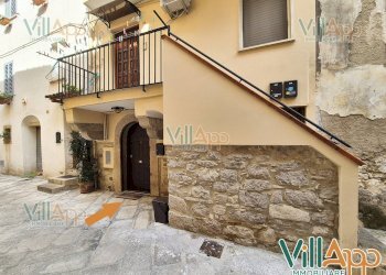 Foto 1 - Quadrilocale Via Alessandro Manzoni
 
18, Fondi - foto 1