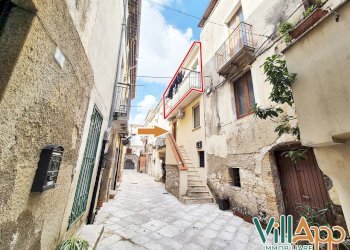 Foto 2 - Quadrilocale Via Alessandro Manzoni
 
18, Fondi - foto 2