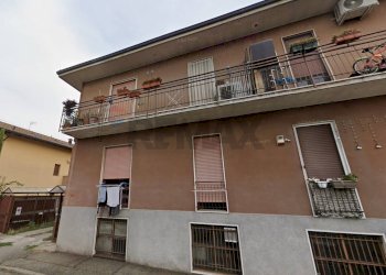 Edificio all\'aperto - Laboratorio via G. Rossini
 
14, Bareggio - foto 4