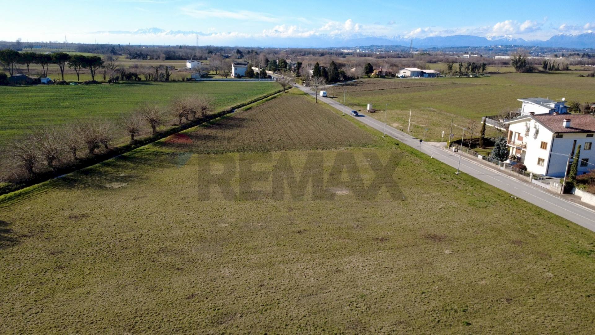 Vista delle montagne - Agricultural land VIA NOGAREDO
 
SNC, Martignacco - photo 2