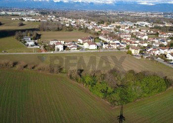 Vista dell\'acqua - Agricultural land VIA NOGAREDO
 
SNC, Martignacco - photo 3