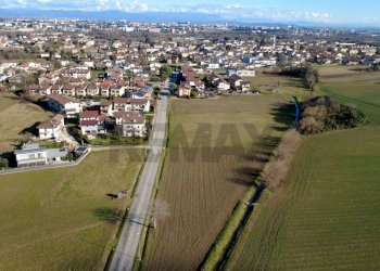 Vista dell\'acqua - Agricultural land VIA NOGAREDO
 
SNC, Martignacco - photo 7