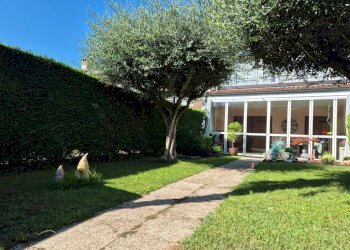 Foto 2 - Trilocale via dei vigneti
 
193, Lazise - foto 2