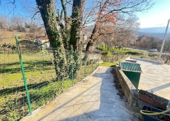 Giardino - Casa semi indipendente cotrada Fonte Nuova
 
65, Oratino - foto 42