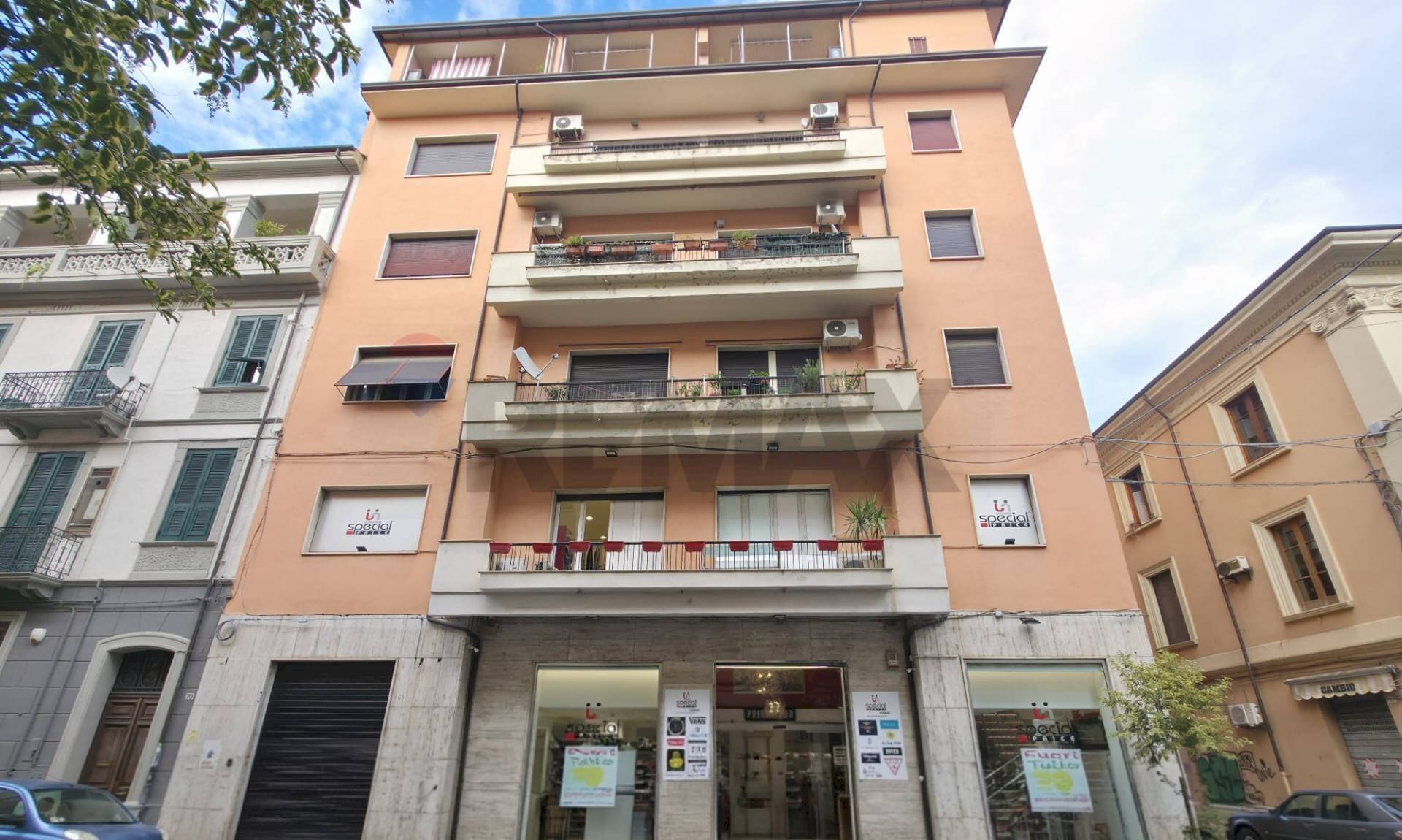Edificio all\'aperto - Apartment Via Monte Santo, Cosenza - photo 2