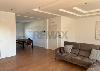 Sala da pranzo - Trilocale Via Giuseppe Fanelli
 
283, Bari - foto 4