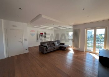 Soggiorno - Trilocale Via Giuseppe Fanelli
 
283, Bari - foto 6