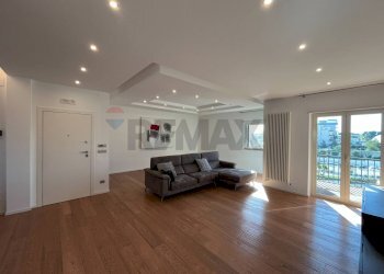 Soggiorno - Trilocale Via Giuseppe Fanelli
 
283, Bari - foto 13