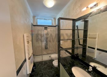 Bagno - Trilocale Via Giuseppe Fanelli
 
283, Bari - foto 34