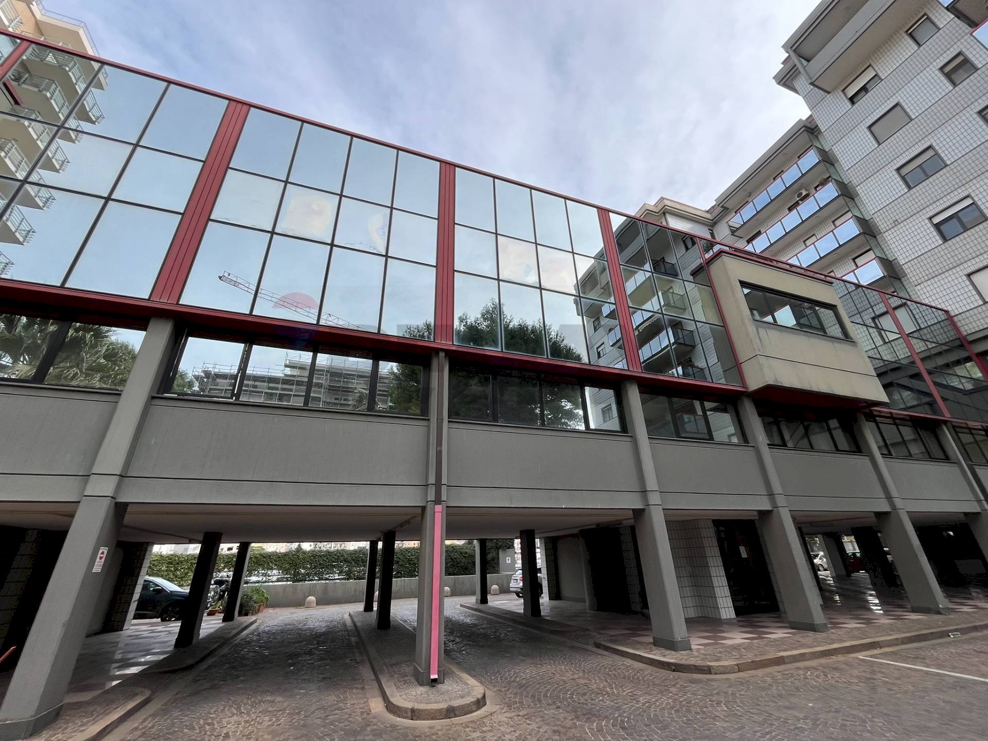 Edificio all\'aperto - Office Via Giovanni Amendola
 
52, Bari - photo 1