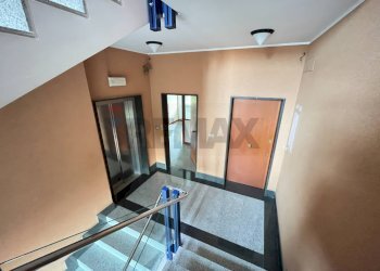 Ricezione / Lobby - Office Via Giovanni Amendola
 
52, Bari - photo 18