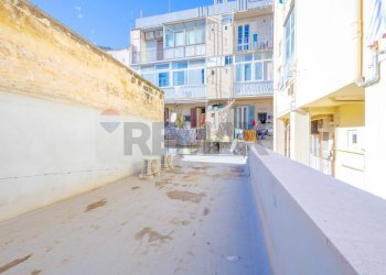 Terrazza - Bilocale Via Dalmazia
 
31, Bari - foto 12