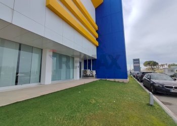 Giardino - Commercial Premises Via Foggia
165, Barletta - photo 1